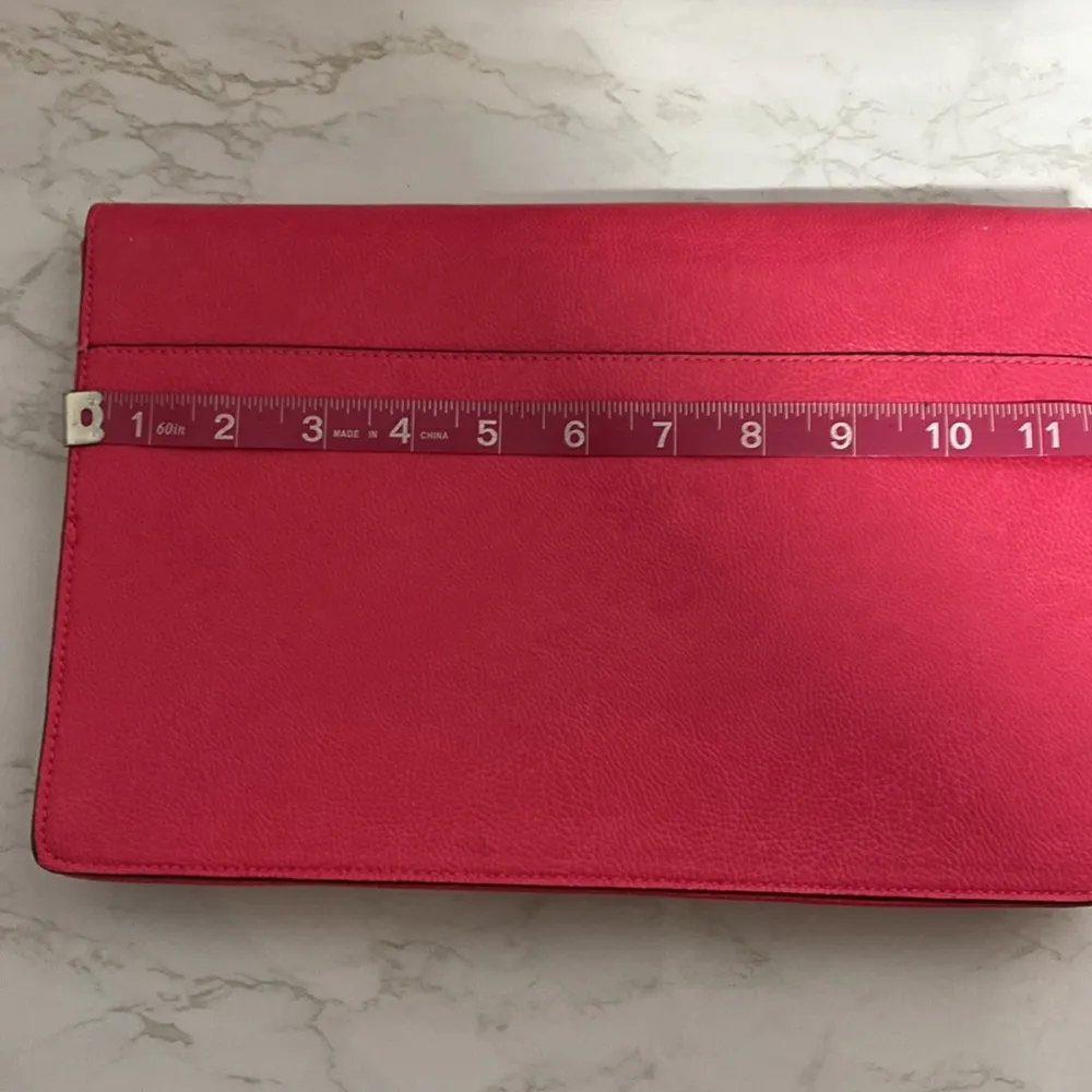 The limited womens pink clutch - Image 10
