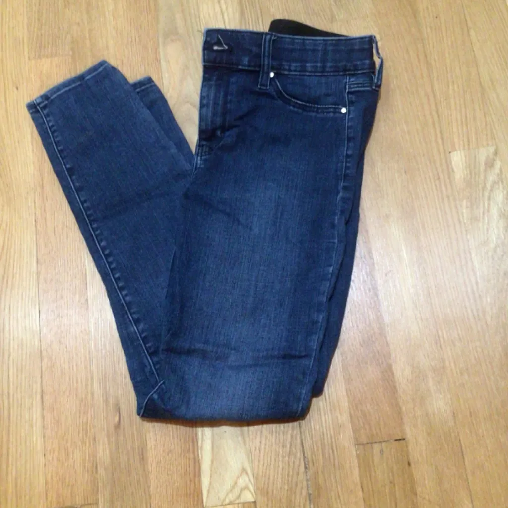 WHBM The Jeggings Dark Wash Mid Rise Jeans sz 2 - Image 9