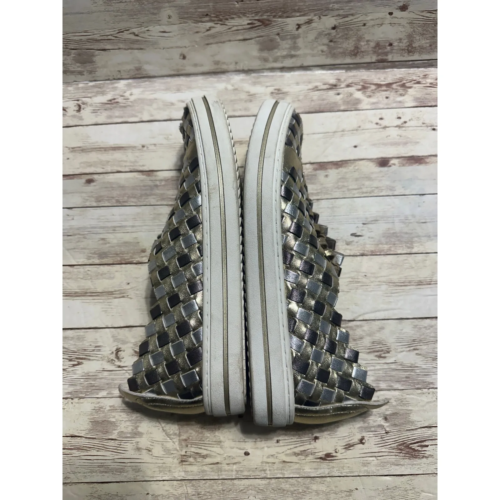 Vaneli Sport Slip - Image 8