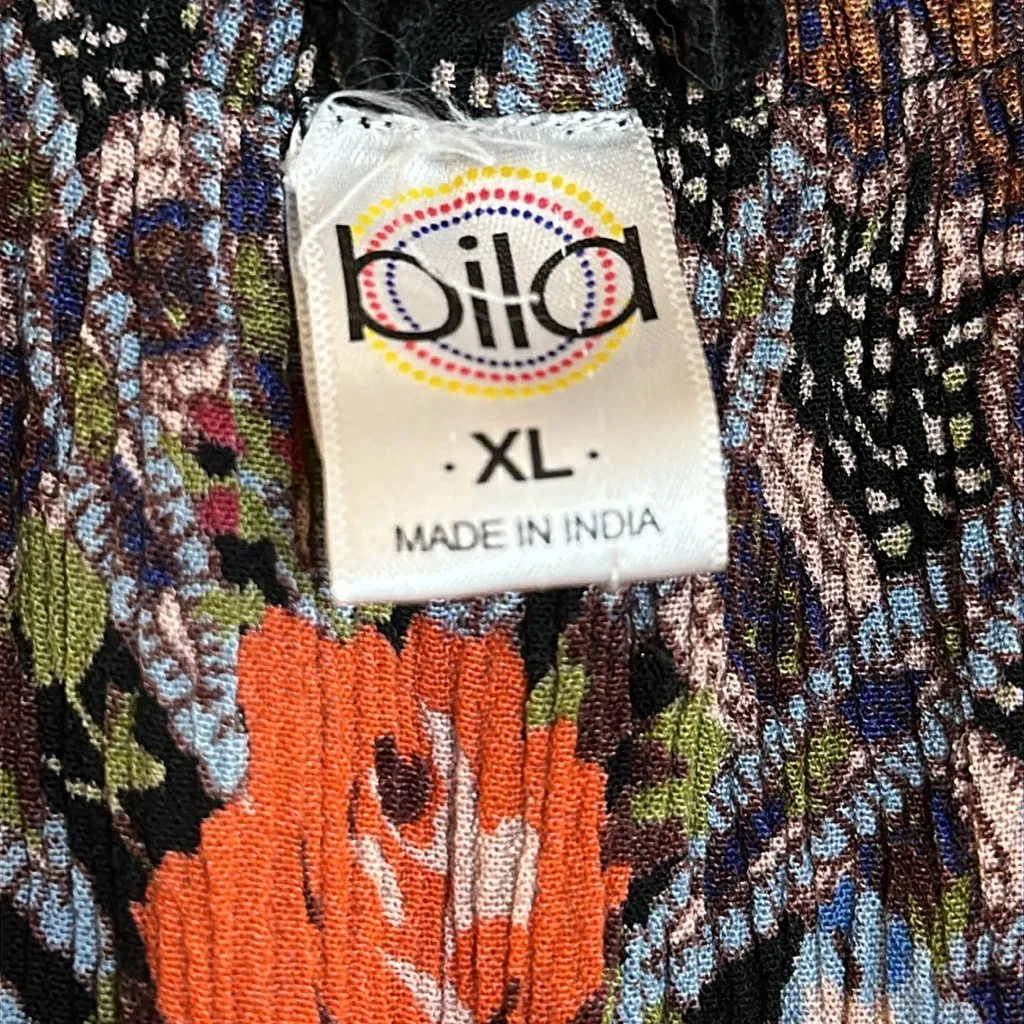 Bila Lightweight Floral Tank with Ties at V - Image 3