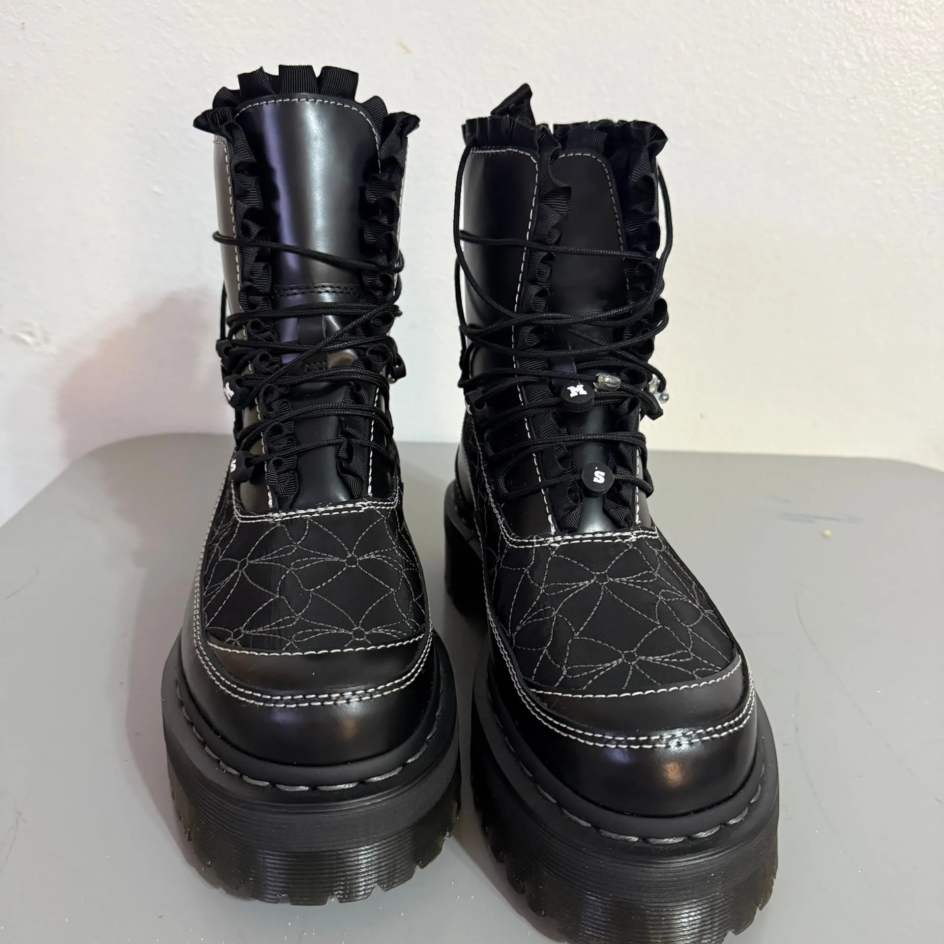 NEW Dr. Martens Jadon Frill Smooth Leather Platform Boots Embroidered Bead - Image 3