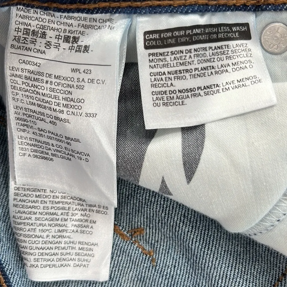 Levi’s Engineered Jeans - Dark Wash Cut-Off Shorts - W25 - Image 10