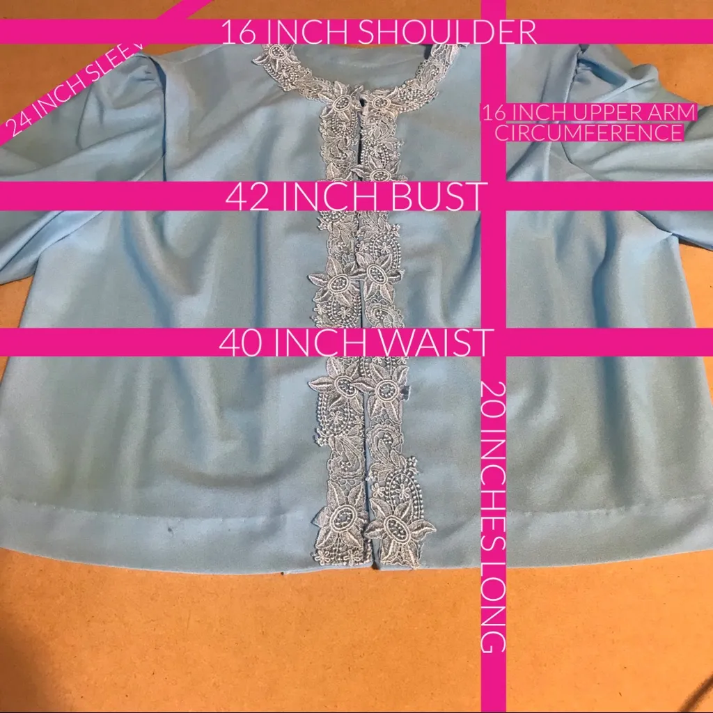 VINTAGE 1980'S BOSTON MAID BLUE KNIT CARDIGAN TOP WITH LACE EMBROIDERY (12) - Image 14