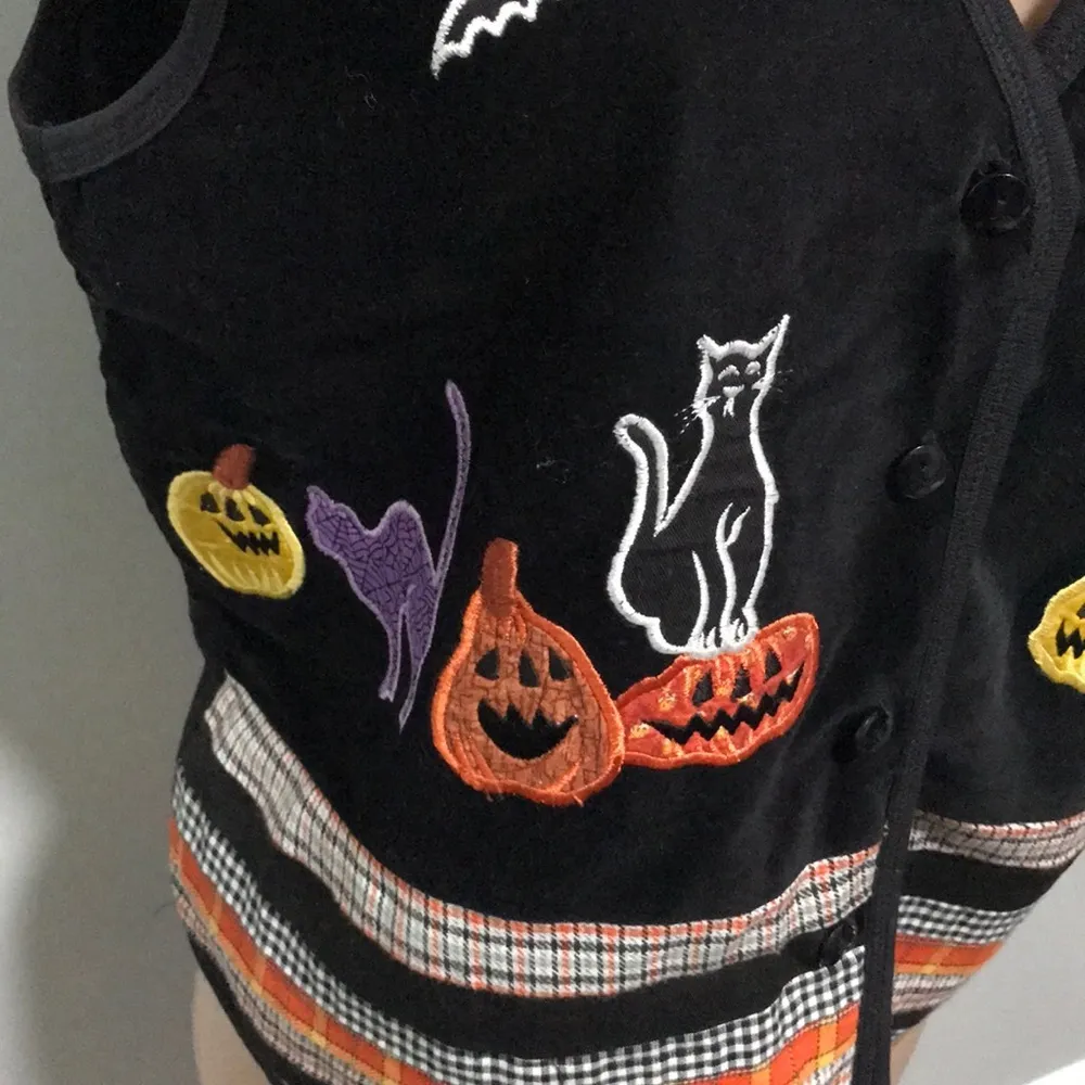 Victoria Jones Halloween Vest Kitsch Pumpkins Bats - Image 2