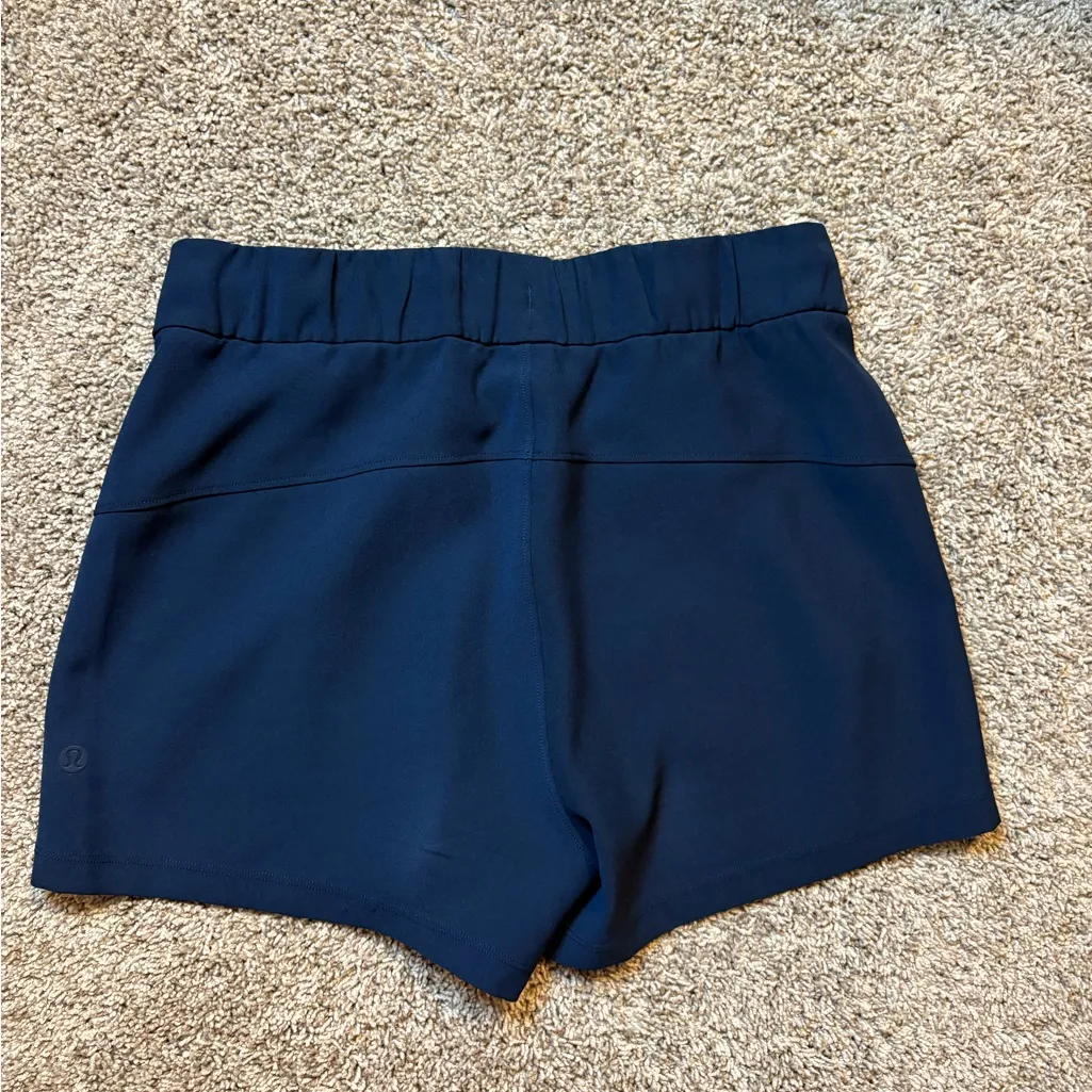 Lululemon  On the Fly Short *2.5" - Image 3