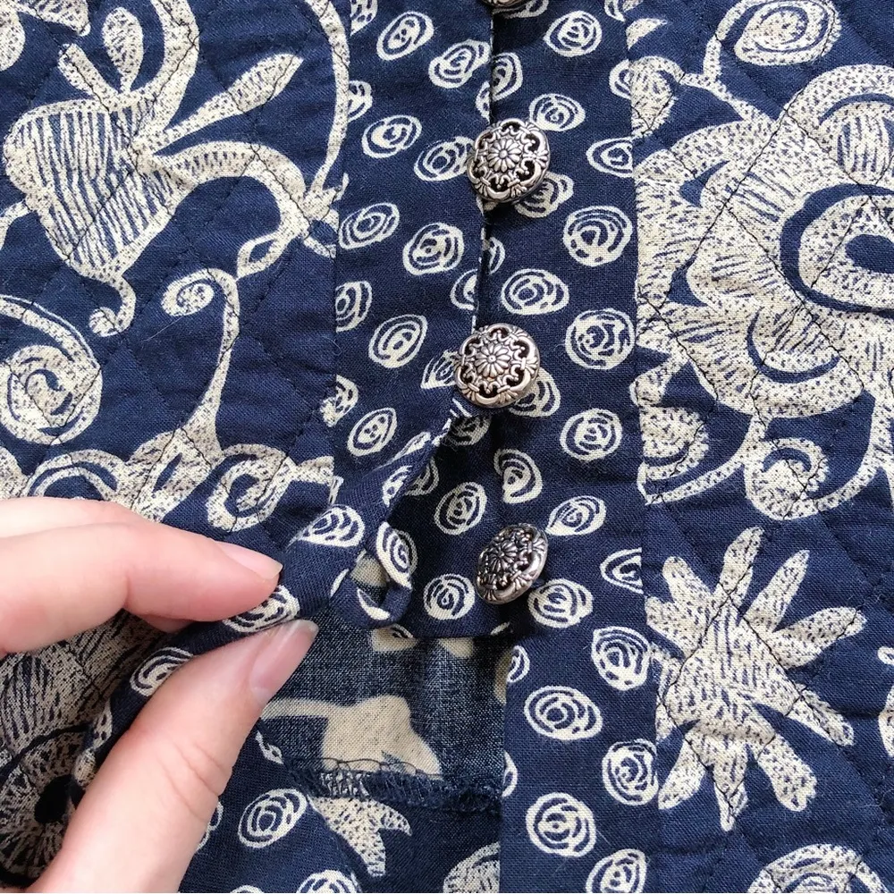 vintage • 90s floral quilted jacket navy cream rayon cropped JSJ Petites boho - Image 6