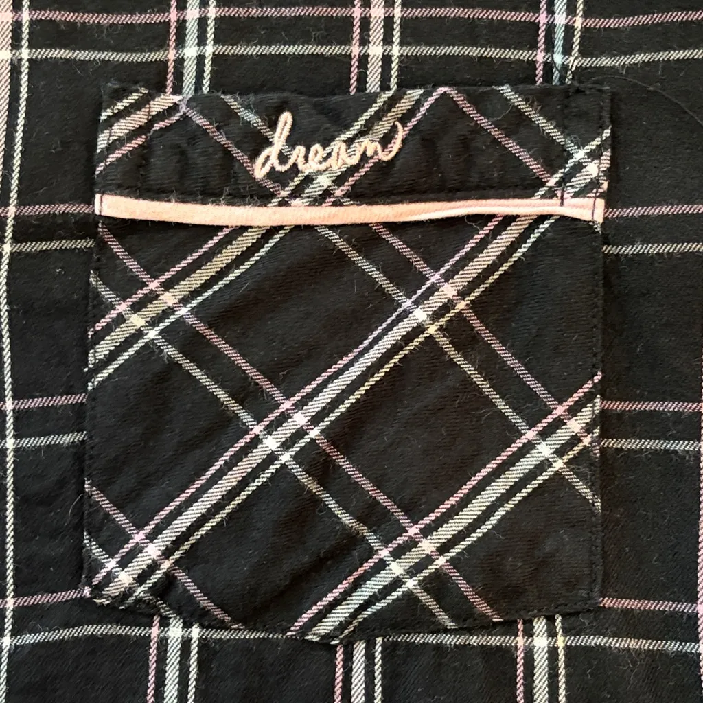 Victoria's Secret The Dreamer Black and Pink Plaid Flannel Sleep Shirt Medium - Image 4