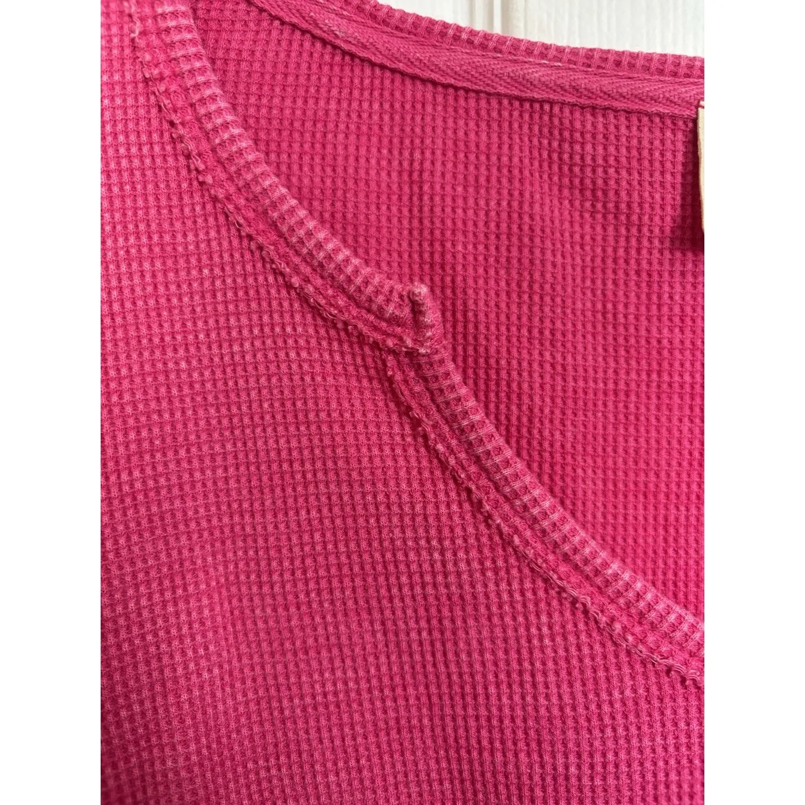 Anthropologie Pilcro Pink Notched Waffle Knit Long Sleeve Thermal Top Size Large - Image 6