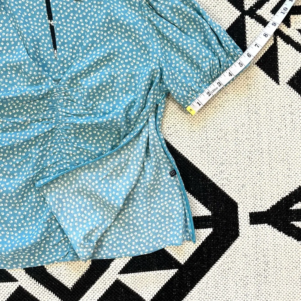 Blue Ditsy Floral Gather Front Top Size 4 - Image 12