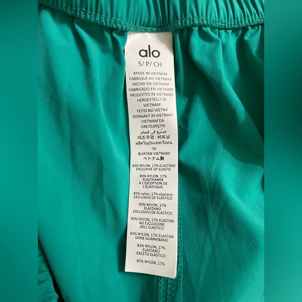Alo Yoga NWOT Breezy Wide Leg Pants Spruce Green Size S - Image 13