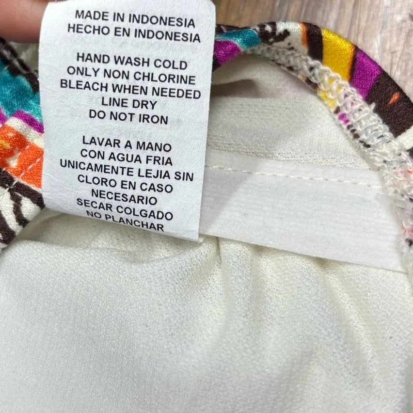 Hobie  Bikini Top Size Large - Image 8