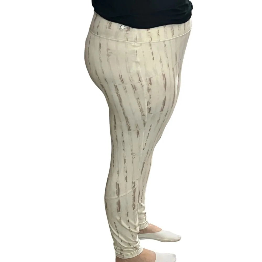 Wonderly Studio (2X) Cream Patterned Yummy Pull - Image 7