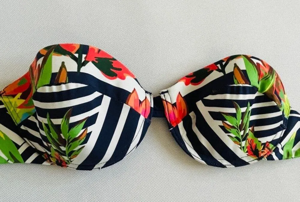 Agua Bendita Bikini Navy White Striped Floral Top and Bottom Swimsuit - Image 8