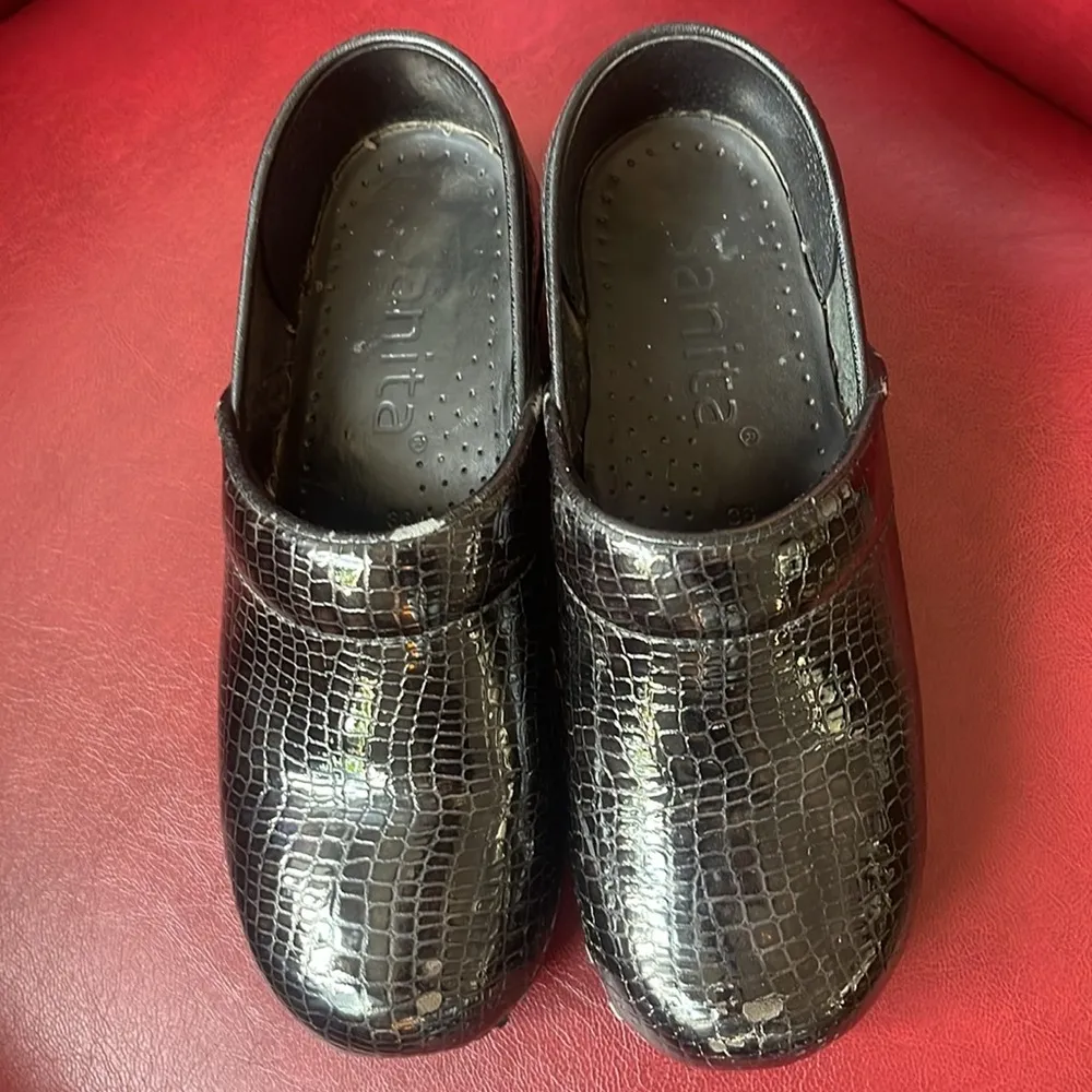 Sanita Clogs Size 36 (US 5.5 - Image 14