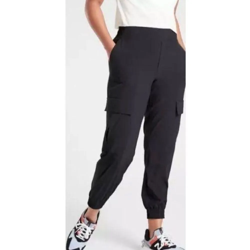 Athleta Chelsea Utility Jogger Black Athleisure Pants‎ Size 8 Hiking Outdoors - Image 4
