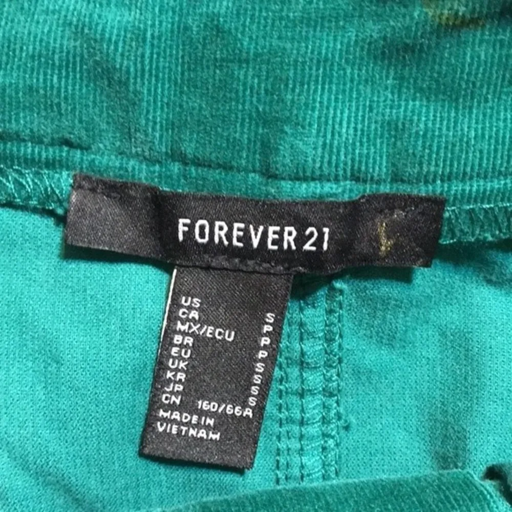 Forever 21 dark green faux suede mini skirt with belt size small cute y2k rave - Image 9