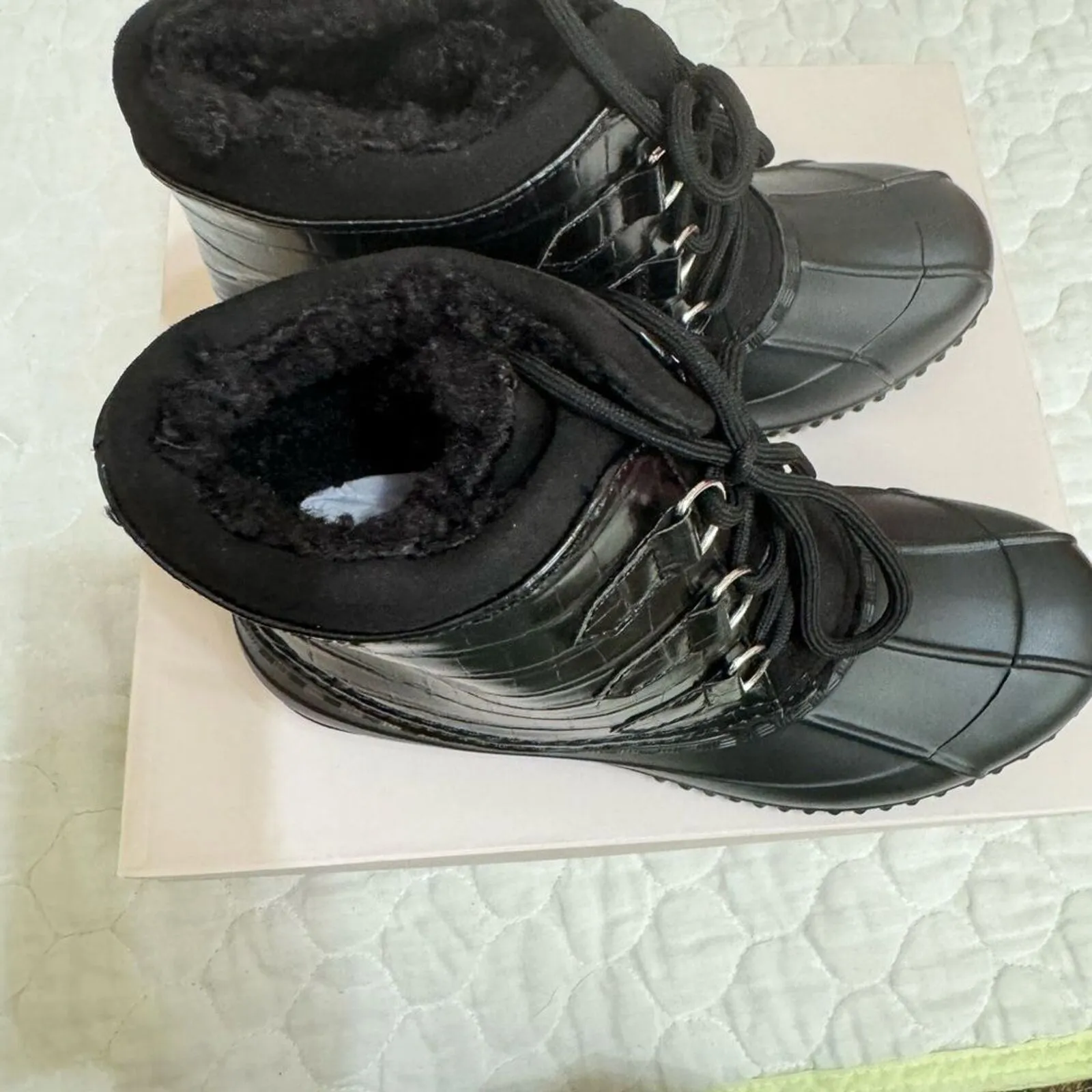 NIB JustFab Ruthford Boot Black‎ Croc - size 7.5 - Image 3