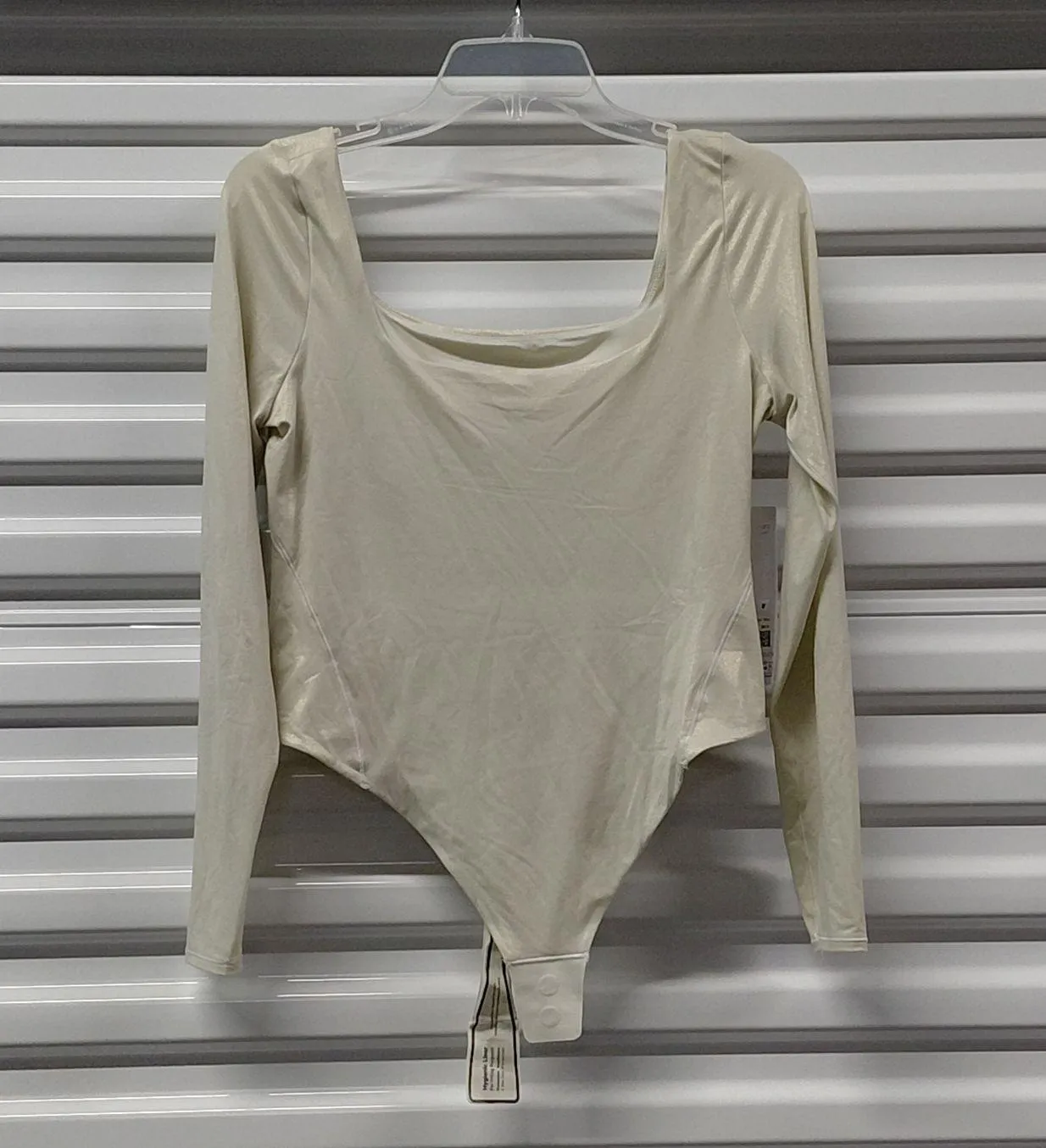 Lululemon Wundermost Ultra Soft Nulu Square Neck Long Sleeve Bodysuit Top Size L - Image 2