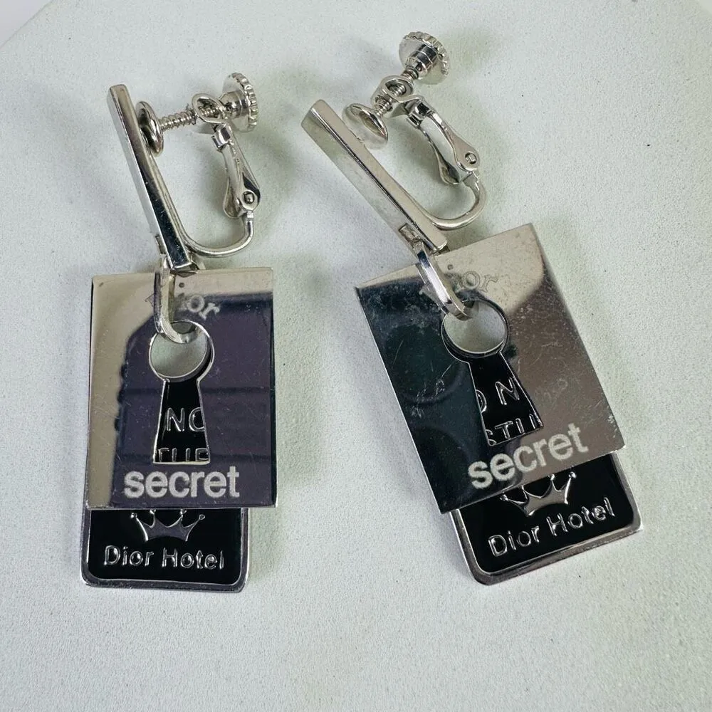 Christian‎ Dior Secret Hotel Screw Back Silver Tone Vintage Earrings Non-Pierced - Image 2