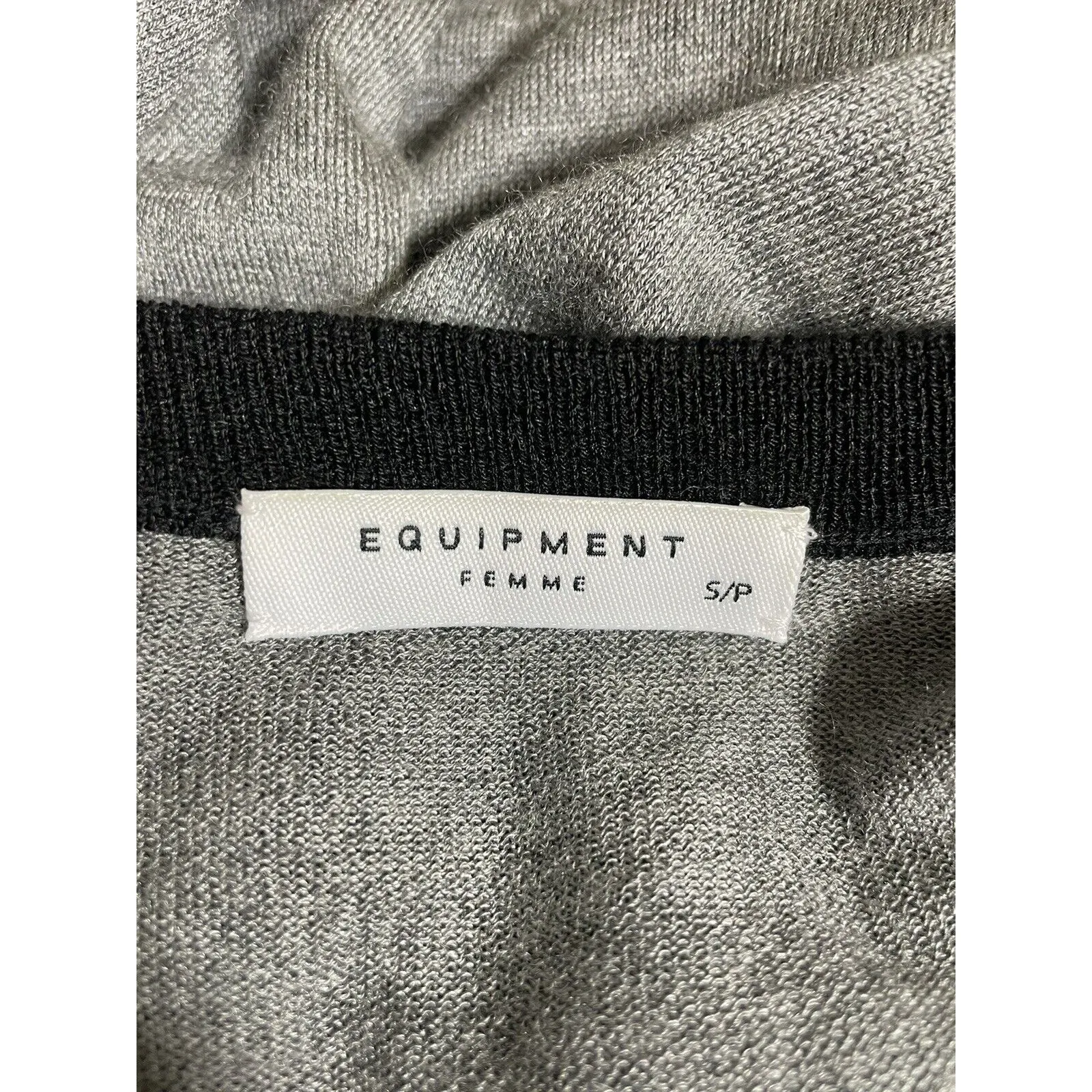 Equipment Femme Ondine Pullover Sweater Gray Silk Cashmere Button Detail Small - Image 9