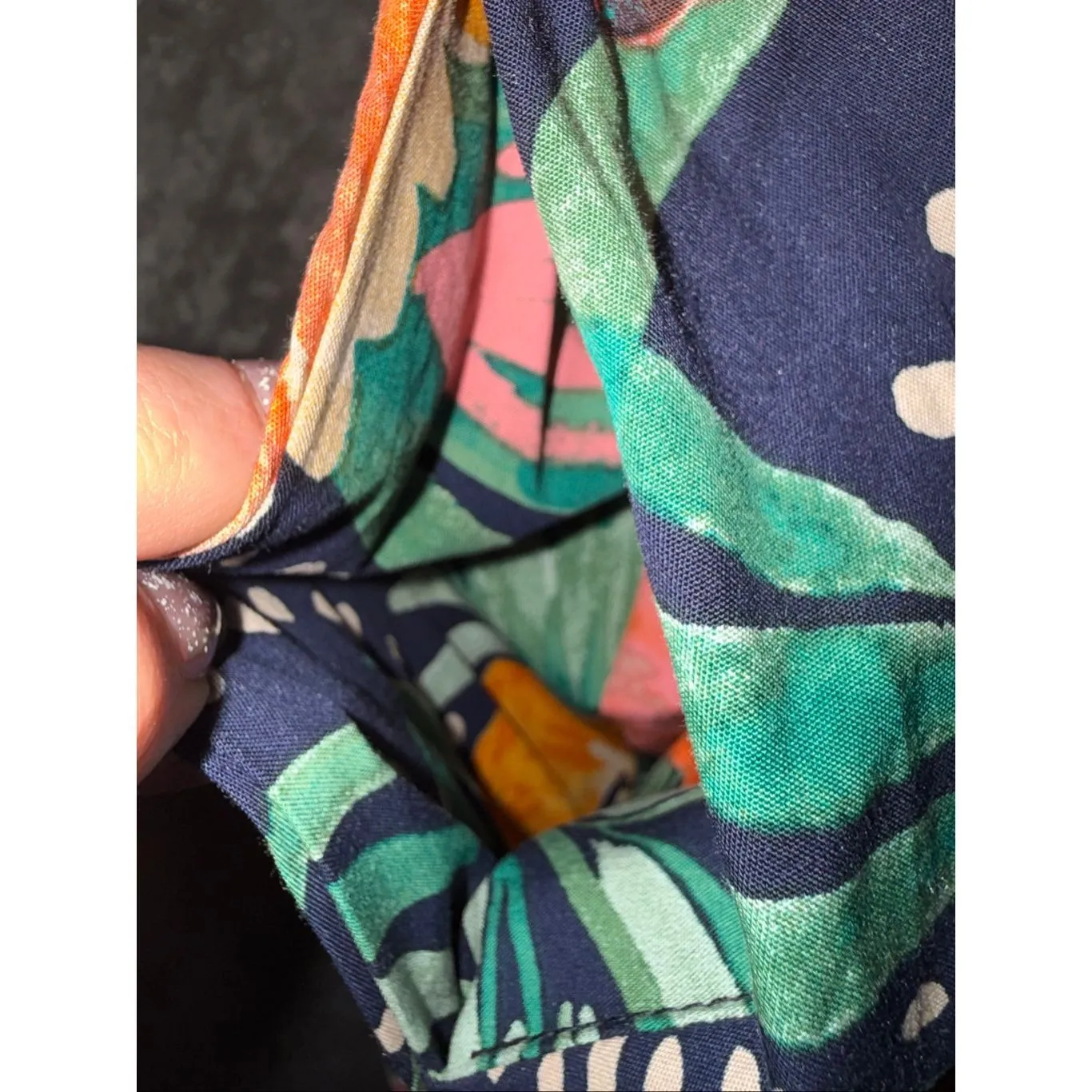 Dress Forum V-Neck CrissCross Open Back Floral Maxi Dress Medium #767 - Image 6