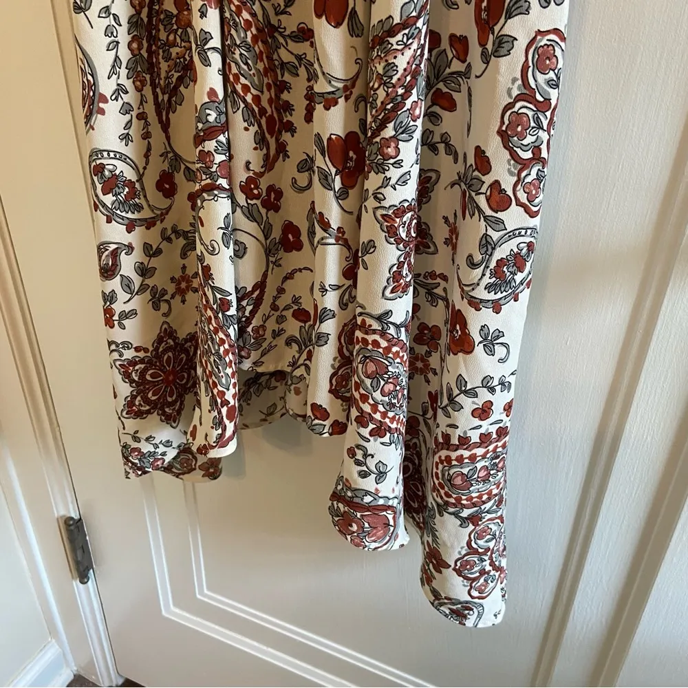 Banana Republic Paisley Midi dress - Image 5