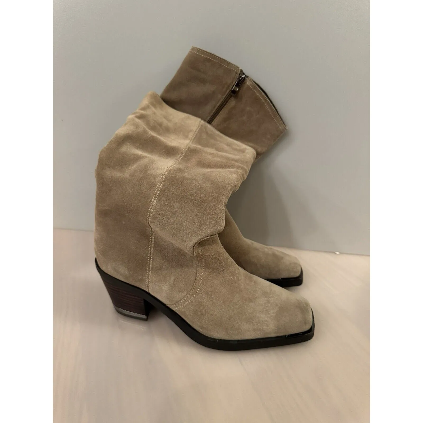 Vince Camuto Women's Babellie Square Toe Suede Western Boots Brown Size 11 - Image 4