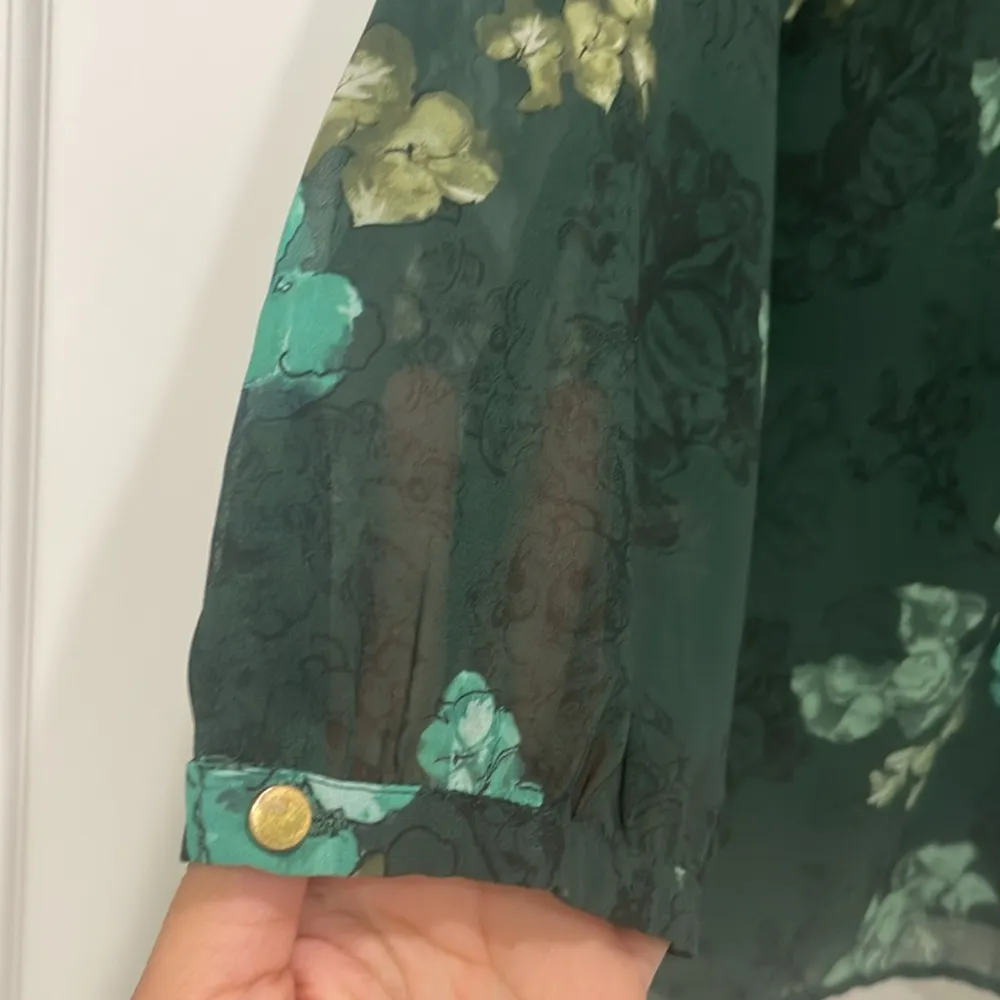 Allen Solly green floral blouse LIKE NEW - Image 5