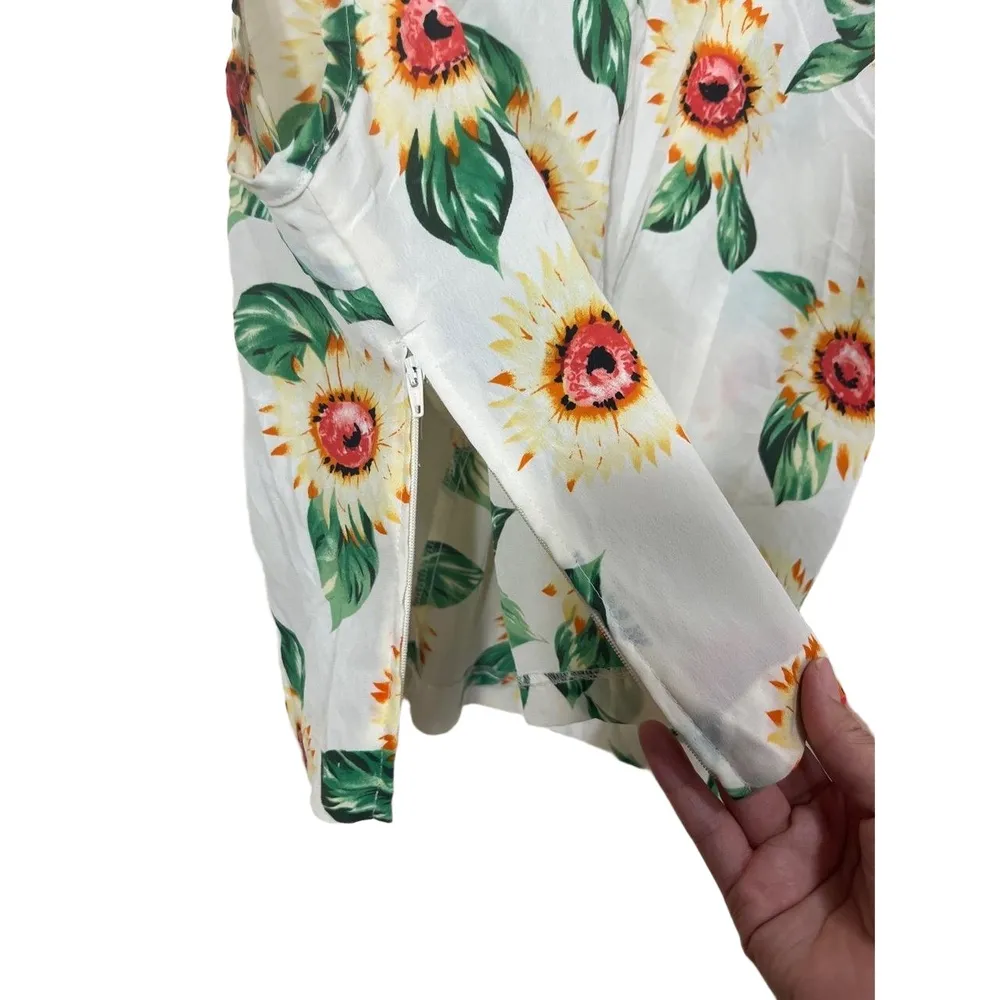 Miss California Sunflower Print Lace Up Front Collared Sleeveless Crop Top Large Yellow - Image 9