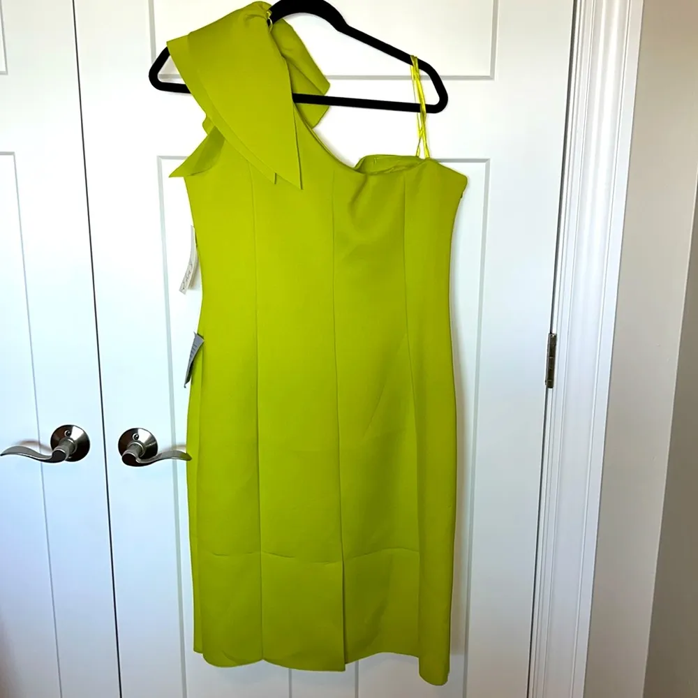 NWT  One Shoulder Scuba Crepe Cocktail Dress - Image 6