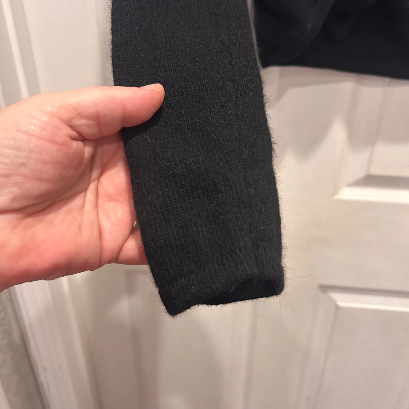 VTG Isabella Bird Black Tie Front Long Sleeve Sweater Womens Sz M Cashmere Blend Size M - Image 5