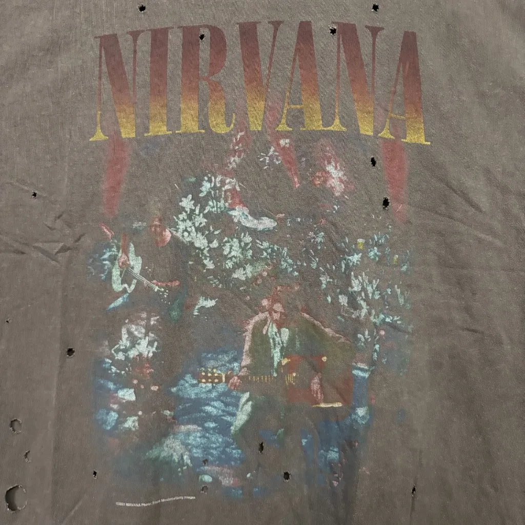 Nirvana MTV Unplugged in New York Grunge Band Distressed T-Shirt Size O/S - Image 2