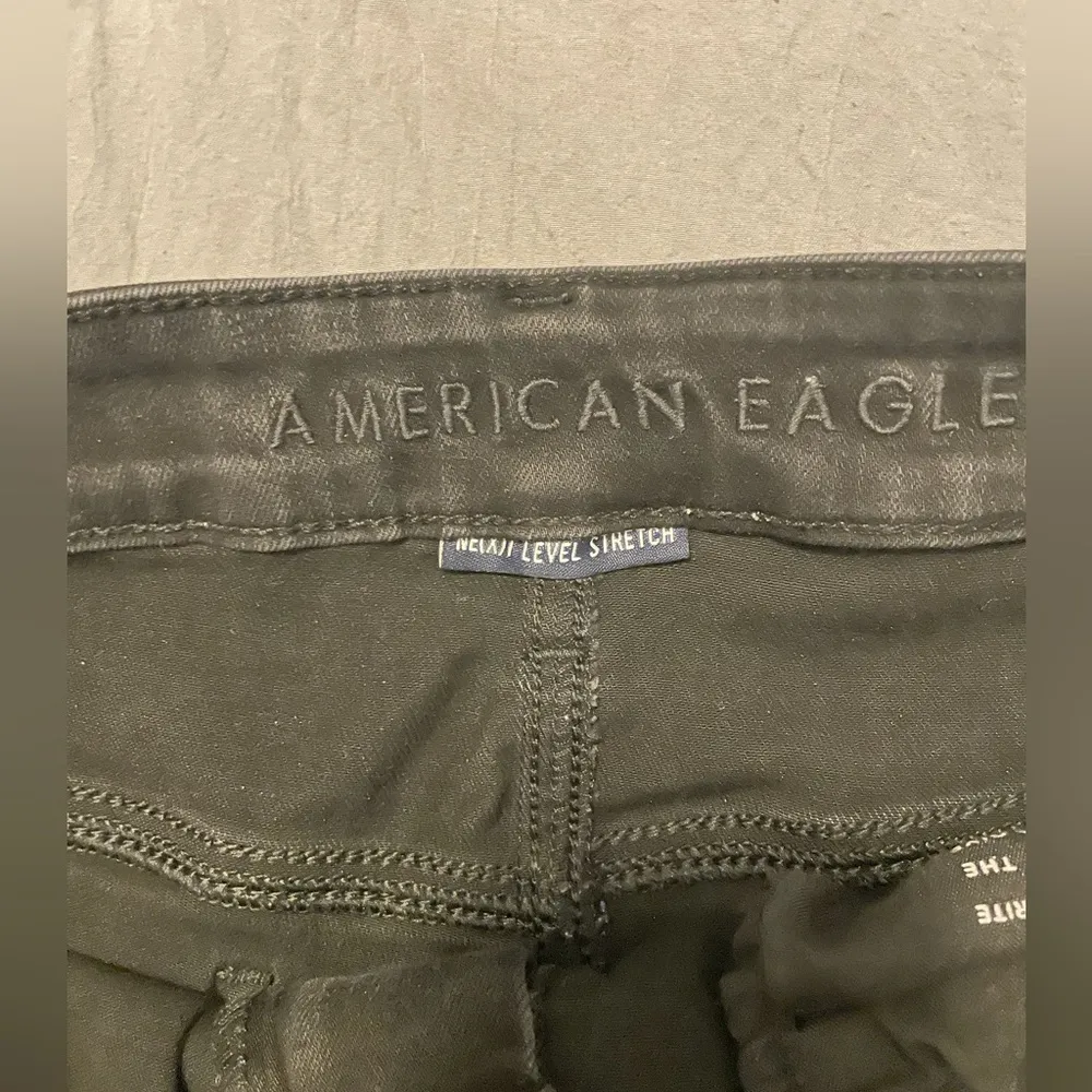 American Eagle Size 14 Regular Length Black ripped Jeans from - Image 3