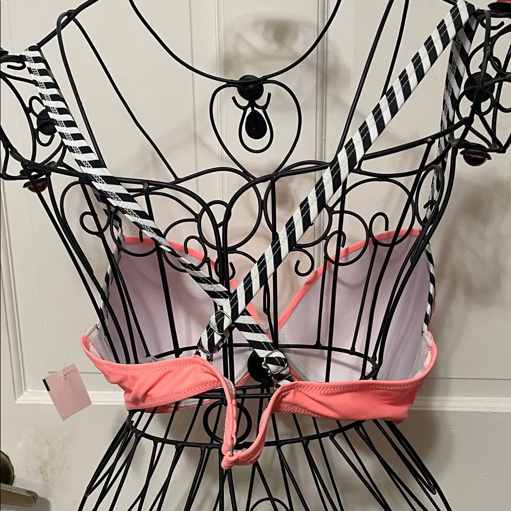 Coral Women's Bikini Top - Image 2