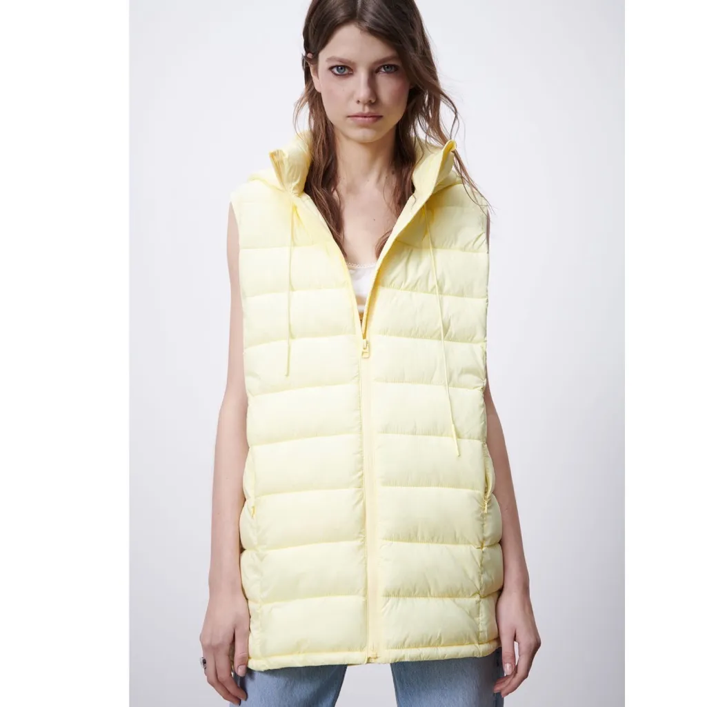 NWT ZARA PACKABLE WATER REPELLENT VEST BLOGGERS FAV YELLOW SMALL - Image 5