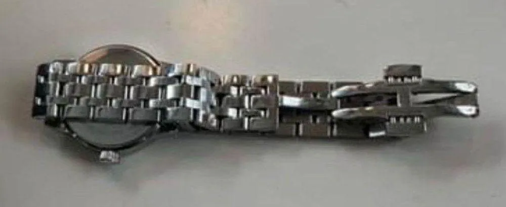 Women’s Tissot 28mm silver watch - Image 2