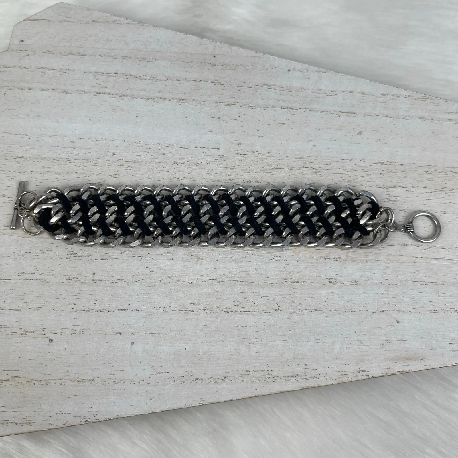 Silver Tone Chain Link Bracelet Black Braided Faux Leather Toggle Clasp NWOT - Image 5