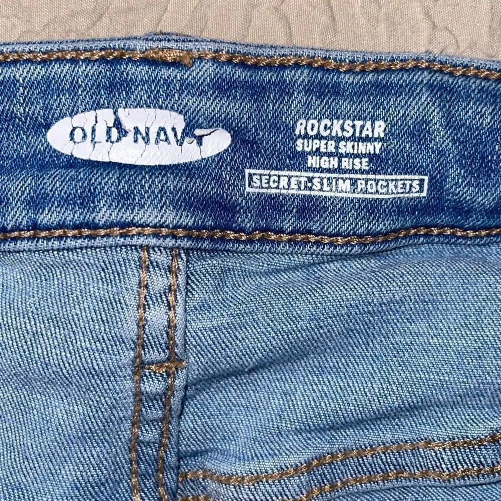 Old Navy Womens Rockstar Super Skinny Jeans Secret Slim Pocket Distressed Blue 2 - Image 6