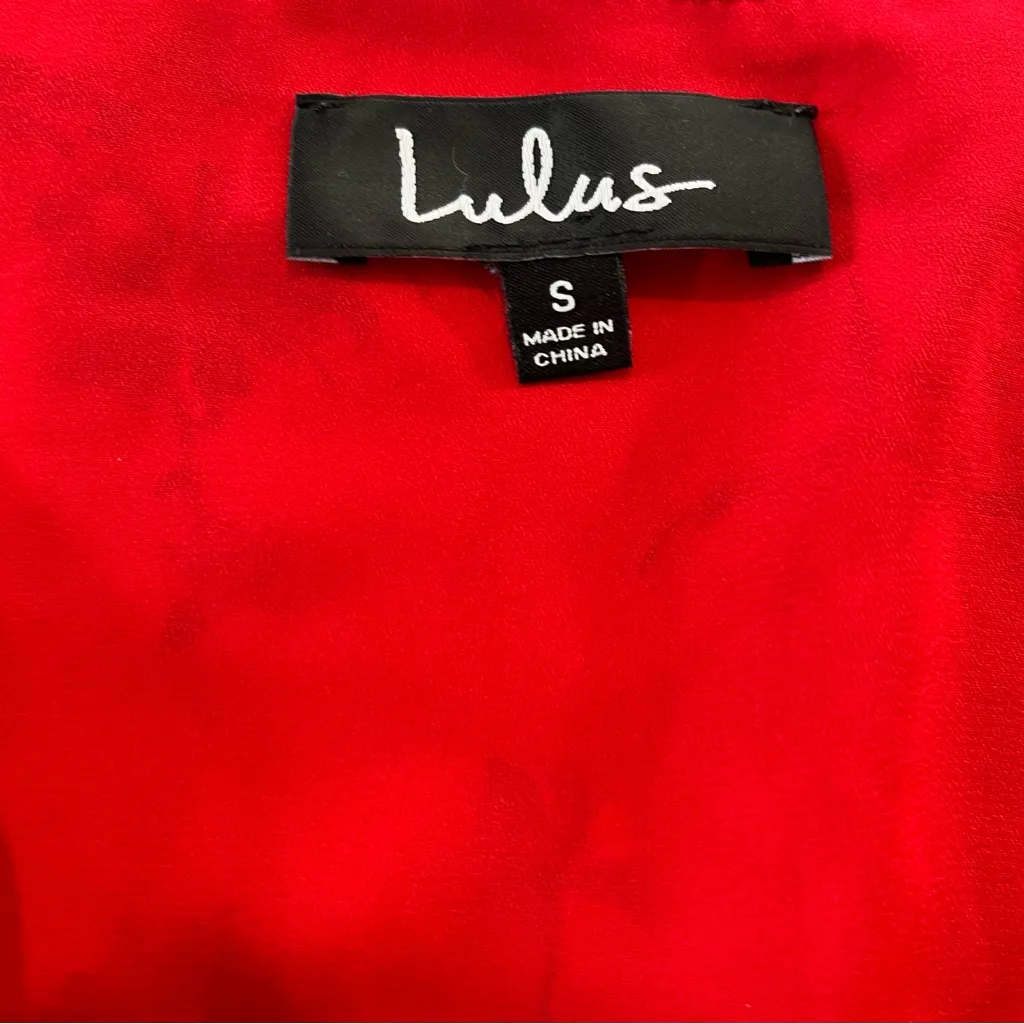 Lulus‎ Bronwen Red Floral Tie Waist Flounce Sleeve Romper SMALL - Image 11