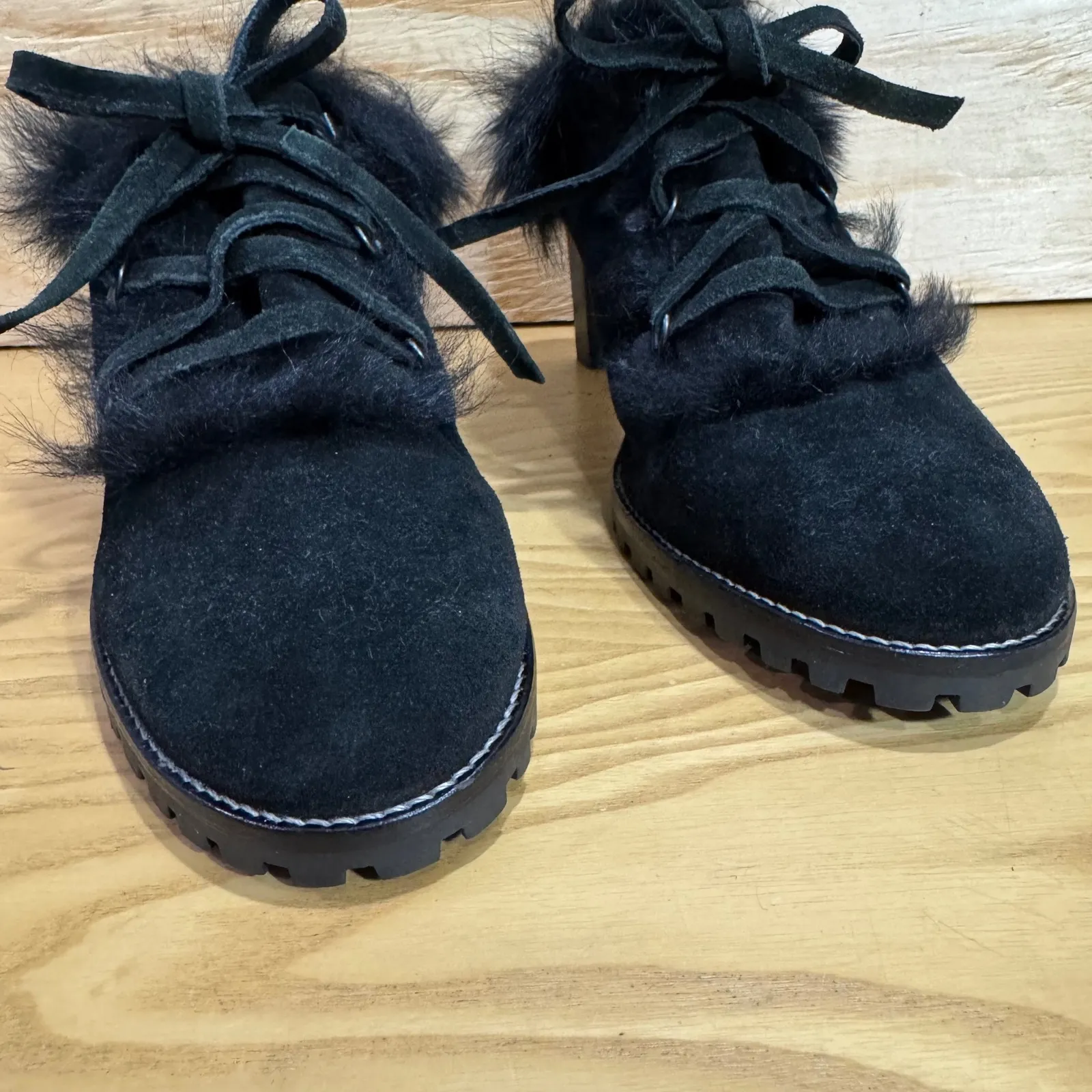 Vintage Coach Kristy Black Suede Fur Trim Lace Up Heeled Mules Size 11 - Image 4