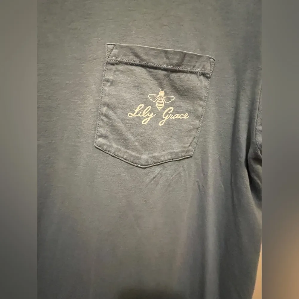 Lily Grace Tshirt. Size Medium. - Image 2
