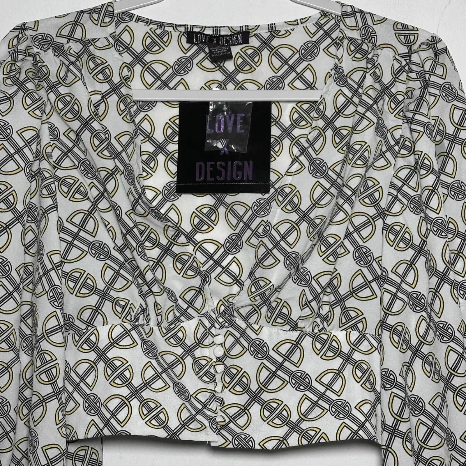 LOVE X DESIGN Geometric Print Cropped Blouse Long Sleeve Women's Size S White - Image 3