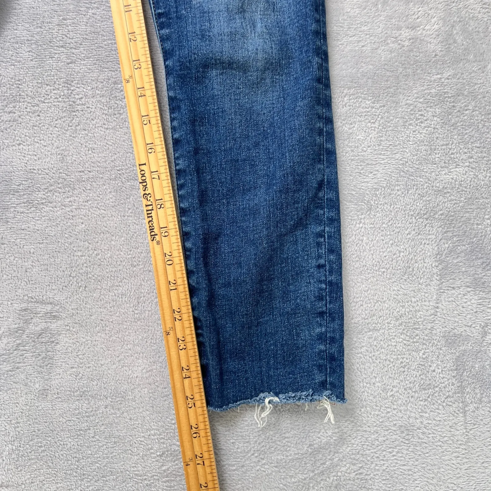 Madewell Curvy High-Rise Skinny Jeans Women's‎ 27 Blue Denim Raw Hem Stretch - Image 7