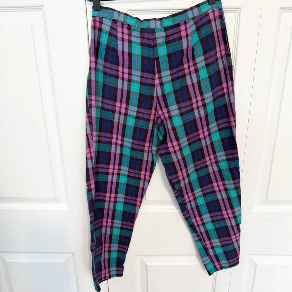 Urban Renewal Made in the USA Vintage Plaid Chinos - Purple, Blue, Black. Sz XS - Image 4