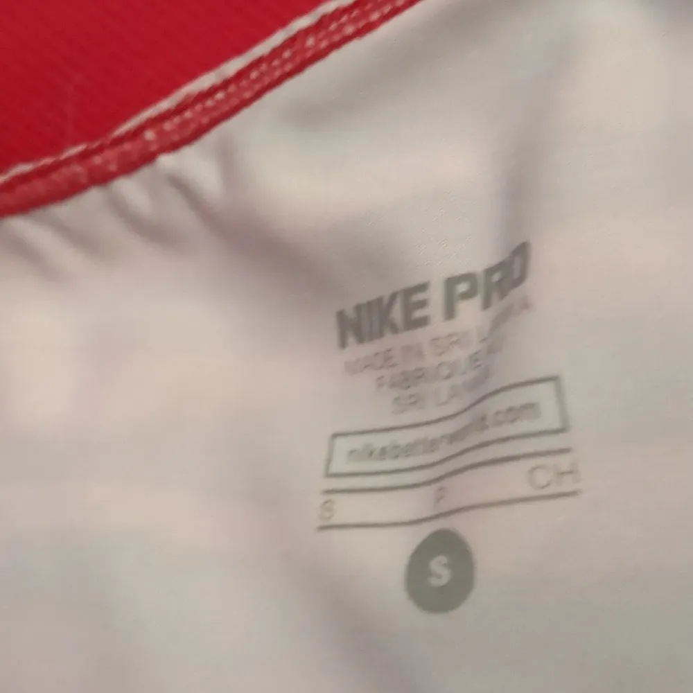 Nike pro pink Capri leggings size Small - Image 6