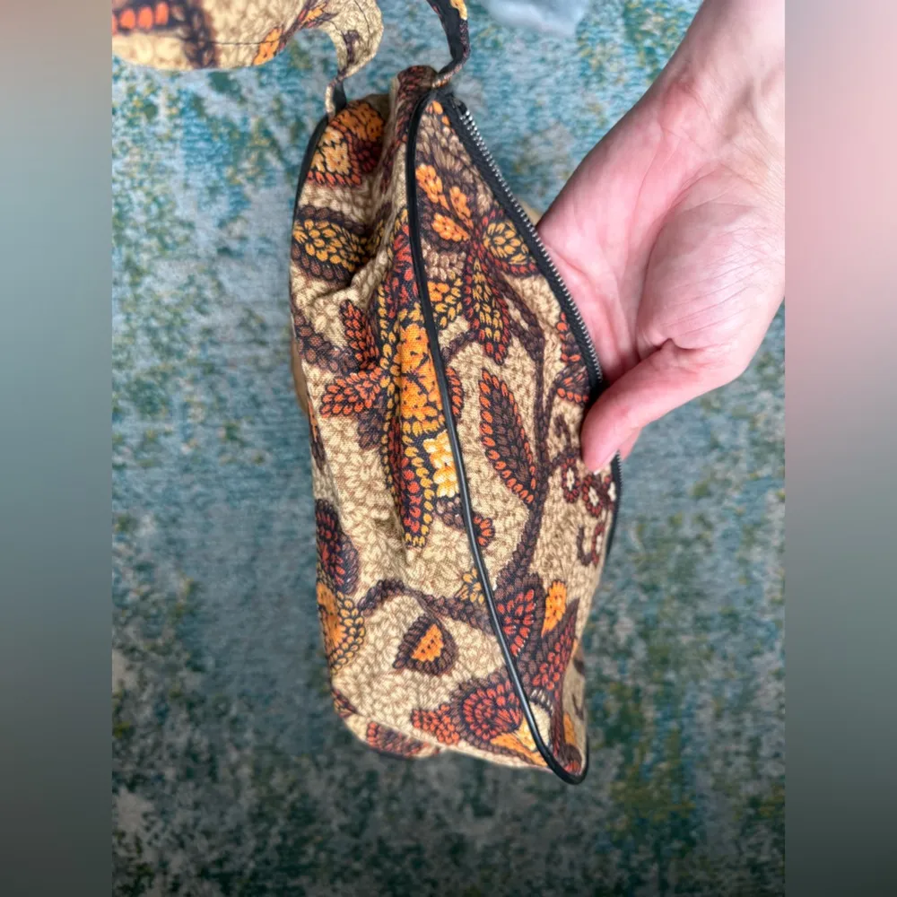 Vintage NPC 60/70s fabric flower power travel toiletries bag Orange - Image 6