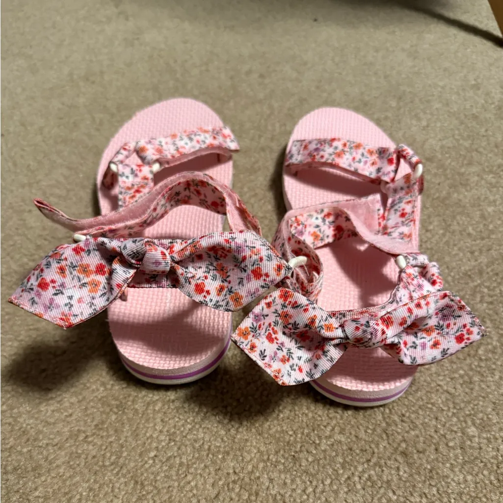 Floral Pink Velcro Sandals Size 8 - Image 5