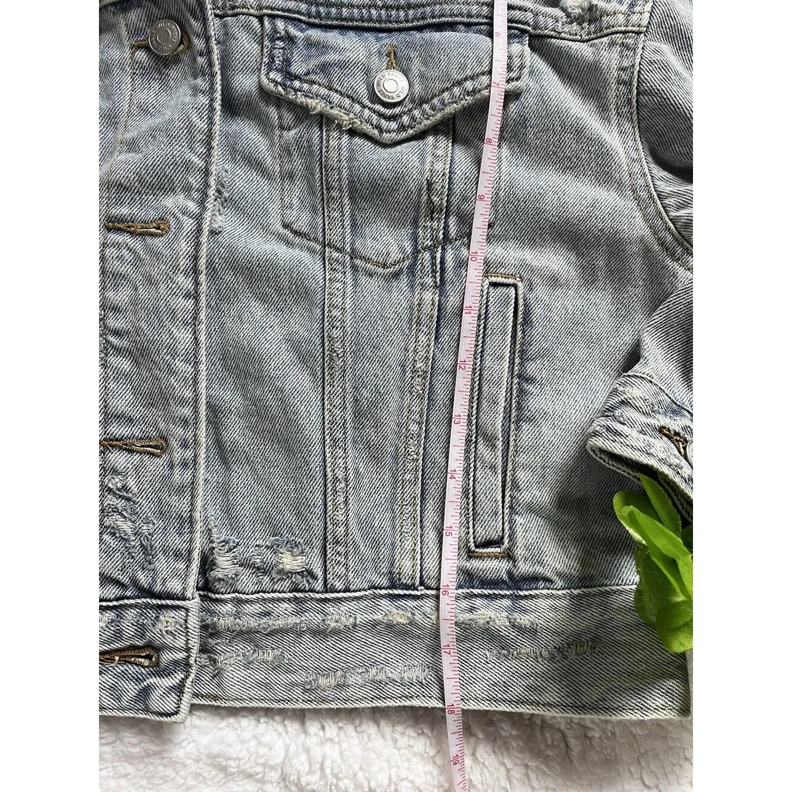 Women's Light Blue Denim Jean Jacket Sz S Button Front Pockets Casual Crooped - Image 7