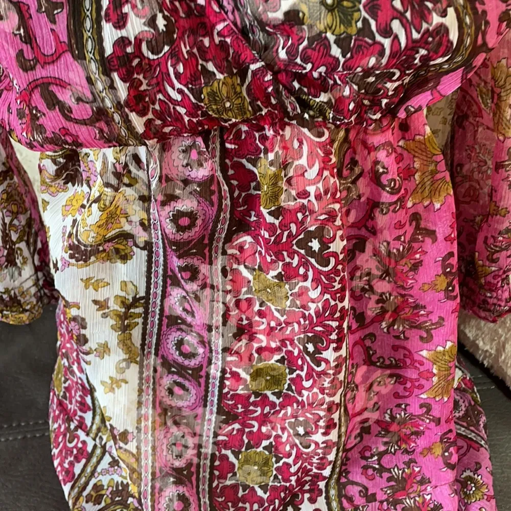 MOTHERHOOD MATERNITY PinkDesign Sheer Blouse Small - Image 2