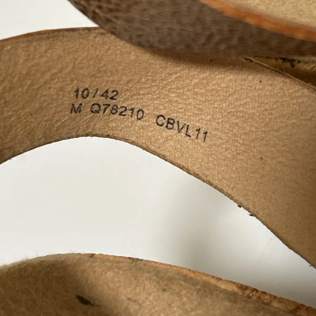 Kork Ease Wedge Sandals Metallic Bronze Tan Size 10 - Image 9